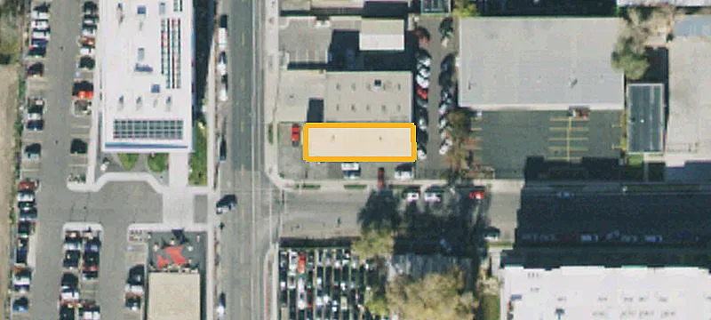 4149 Main St