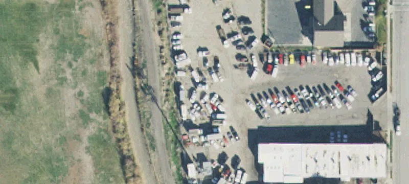 10246 Redwood Rd