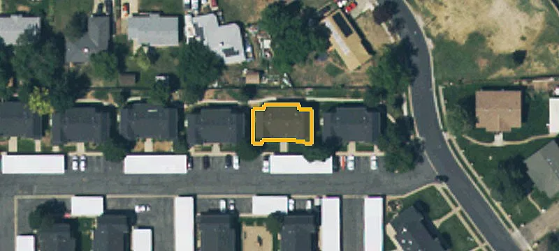 1427 1650th N, Unit 201