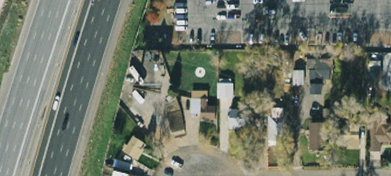 562 Evergreen Cir