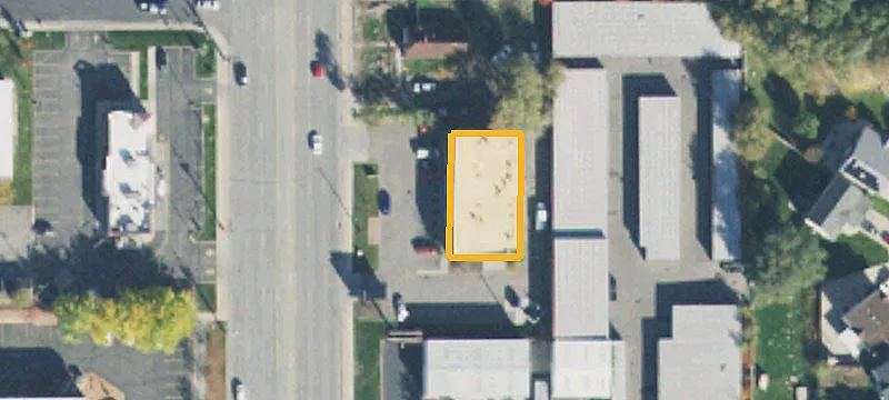 2427 Redwood Rd