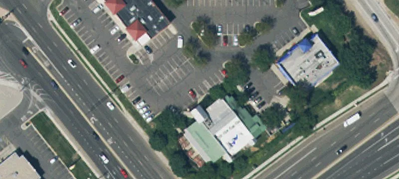 908 Main St
