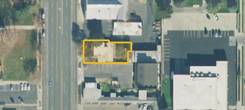 68 Main St