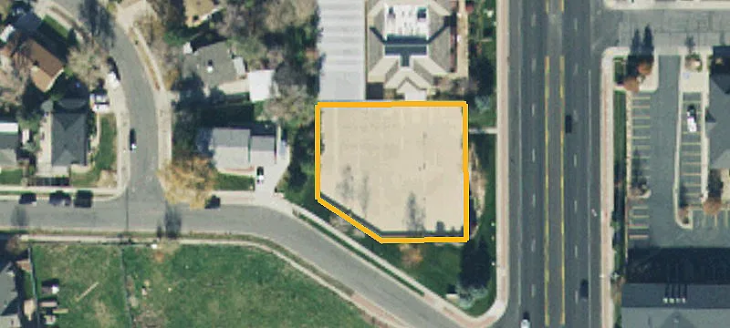 875 Bourdeaux Dr