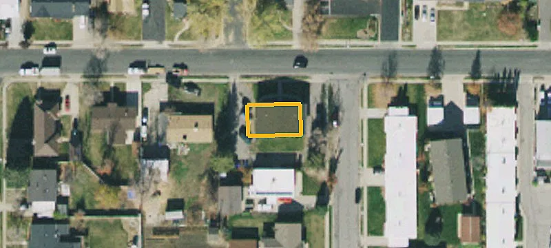 301 Ctr St