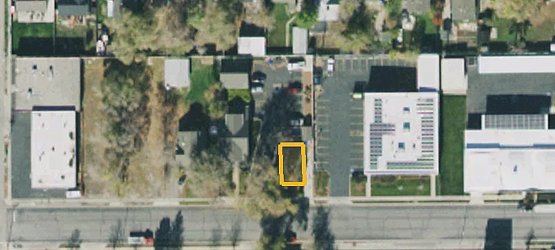 56 Oakland Ave