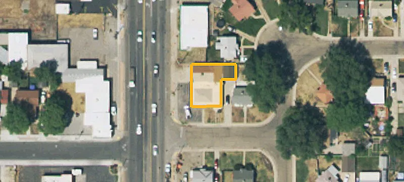 270 Main St