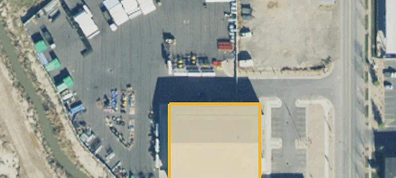 3363 Main St