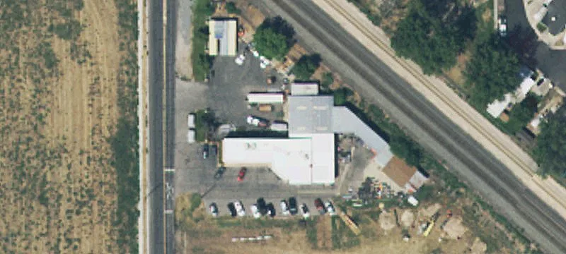 380 King St
