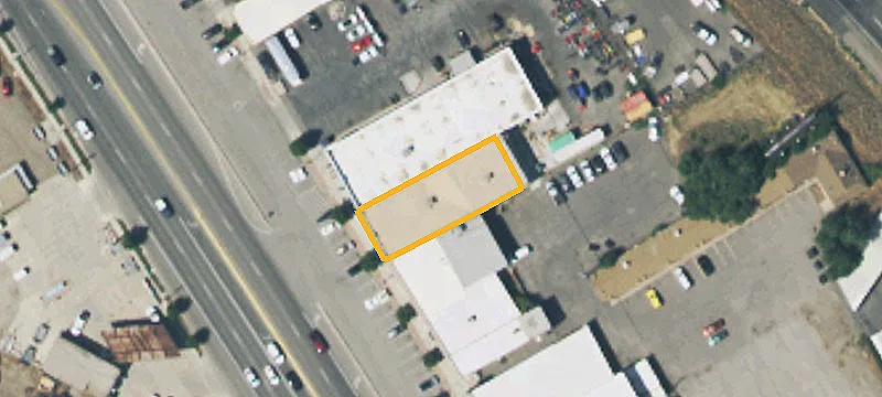 52 Main St