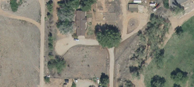 81 10th E