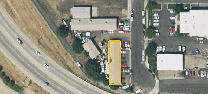 640 Main St