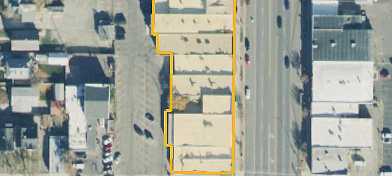 135 Main St