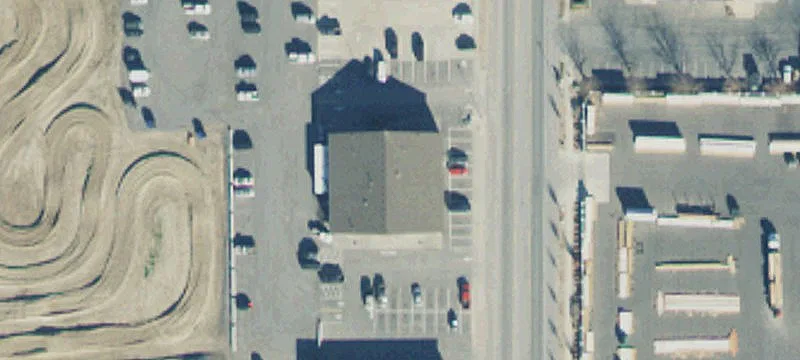 1447 Main St