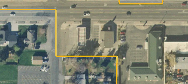 330 Main St