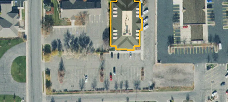 680 Main St