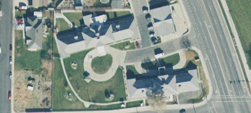 960 Geneva Rd