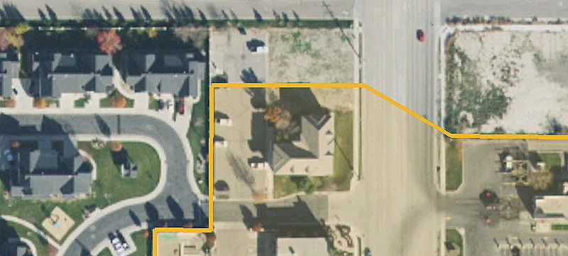 11602 Redwood Rd
