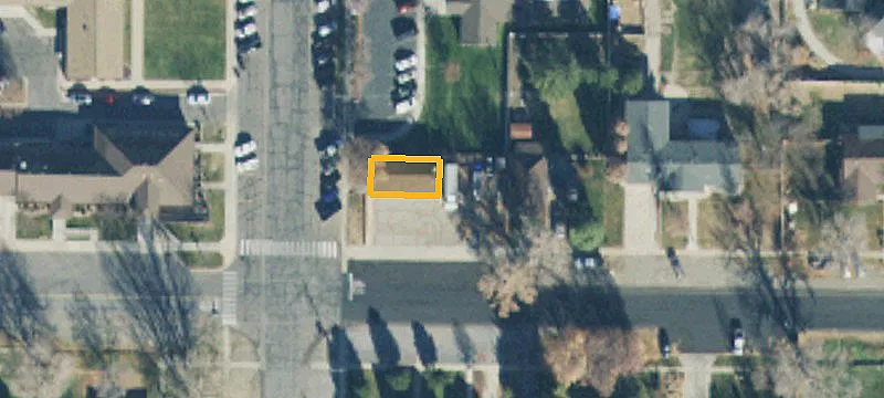 95 Main St