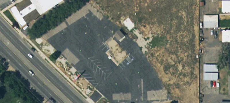 1650 Main St