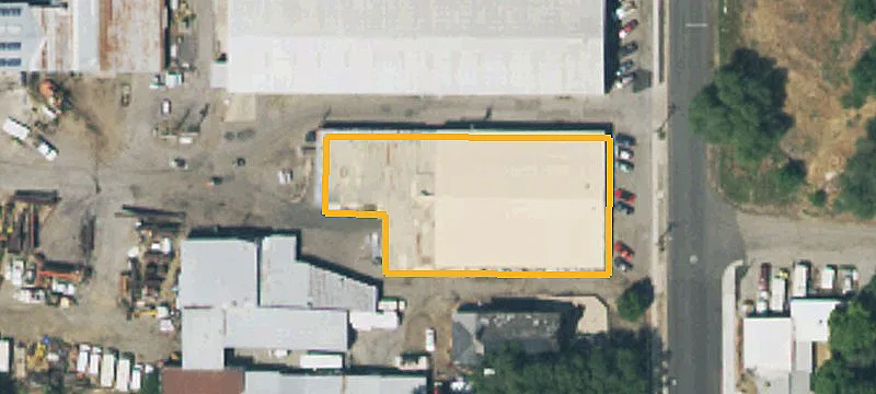 352 Main St