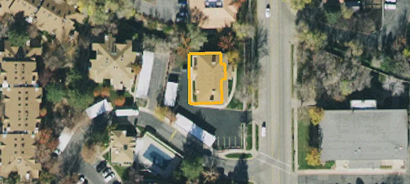 620 Main St