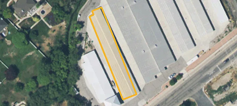 696 Old Ml Ln