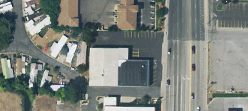 1123 Wall Ave