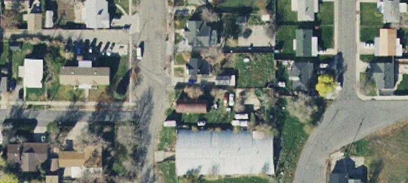 Pinehurst Ave