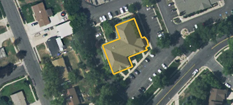1147 Rosewood Ln