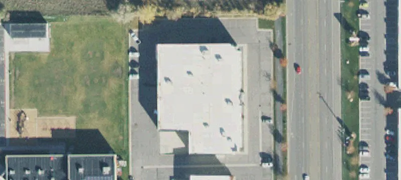 415 Redwood Rd