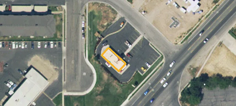 4591 Midland Dr