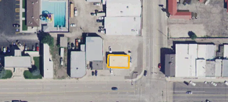 30 Main St