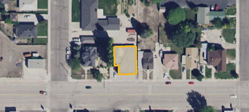 156 Main St