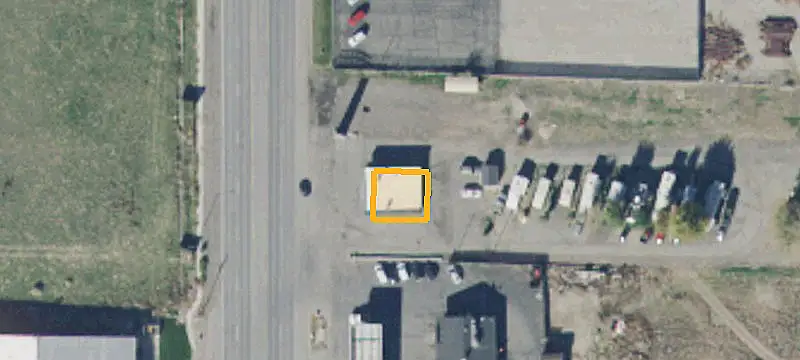 1050 Main St