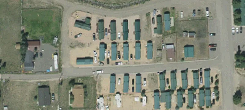 541 Lakeshore Dr