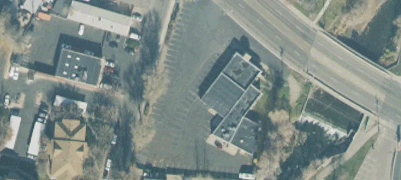 651 Columbia Ln