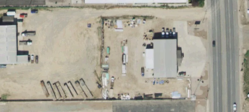 890 Hwy 40