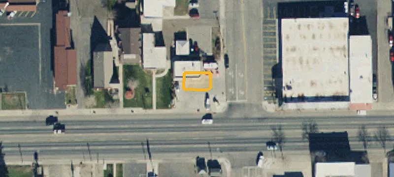 206 Main St