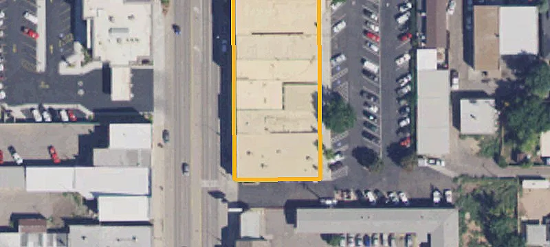 43 Main St