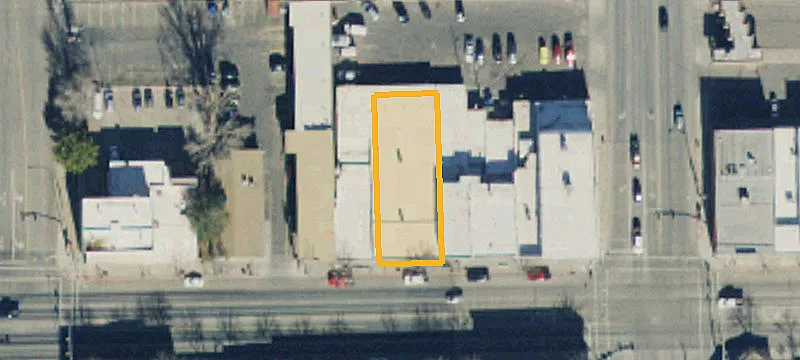 32 Main St