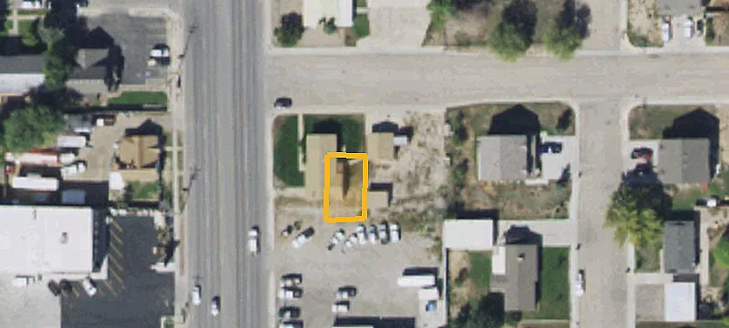 582 Nn Ave