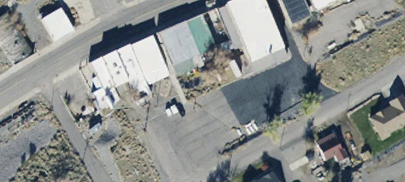 301 Main St