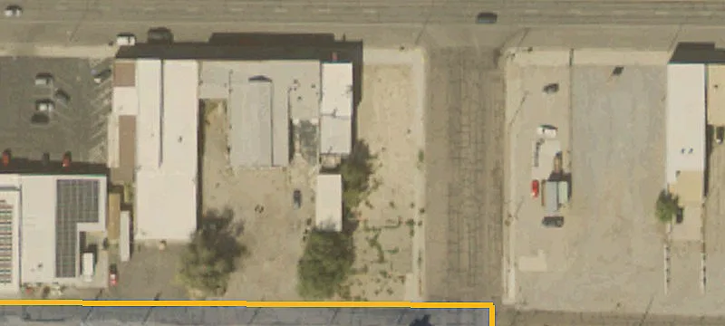 301 Main St