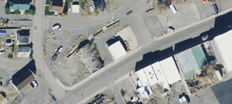 320 Main St