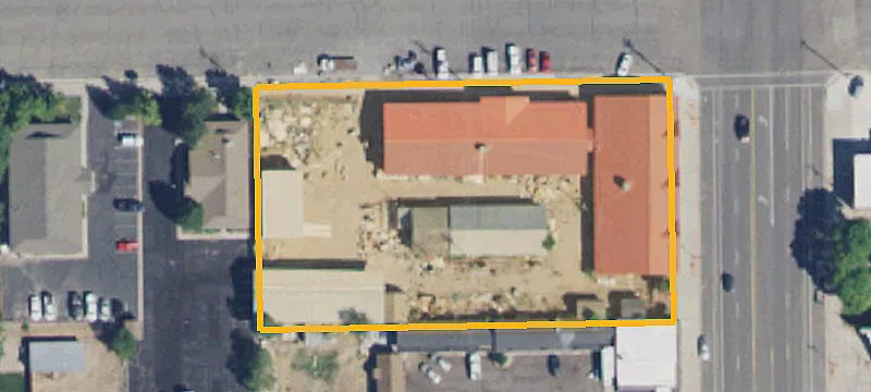 95 Main St