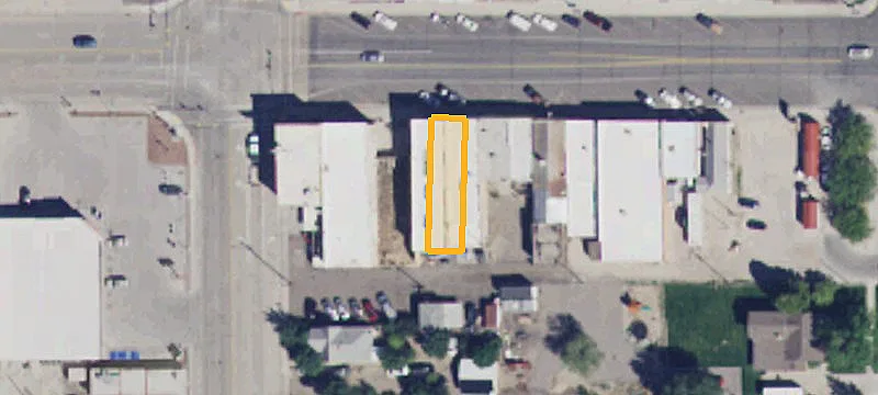 34 Main St