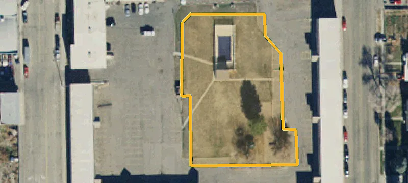 120 Main St