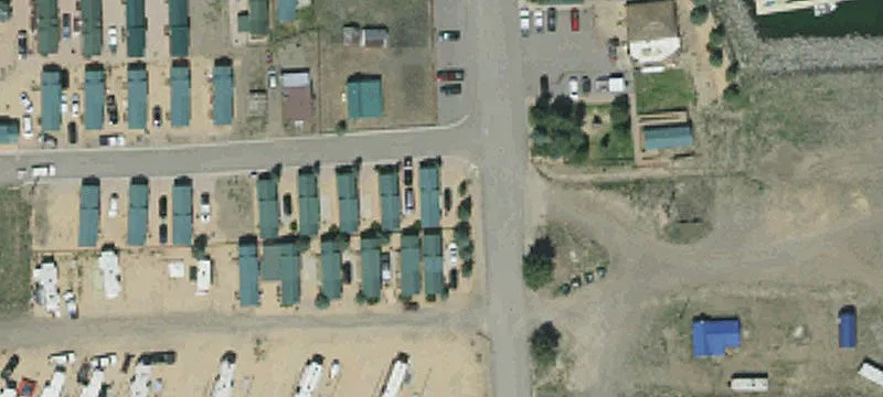 578 Lakeshore Dr