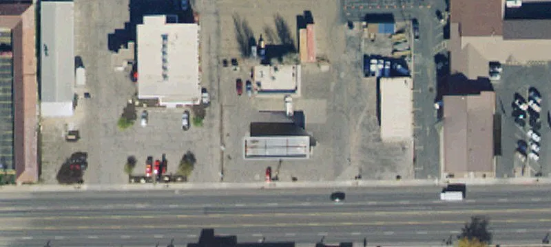 395 Main St